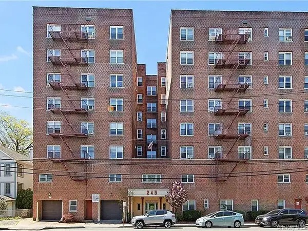 245 Bronx River Road #7F, Yonkers, NY 10704