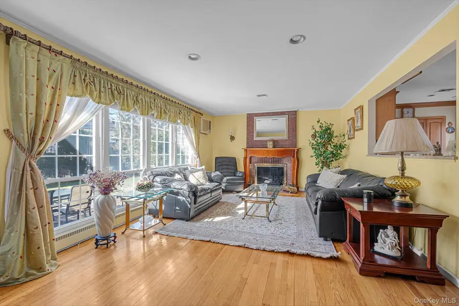 40 Vassar Street, Garden City, NY 11530 - #2