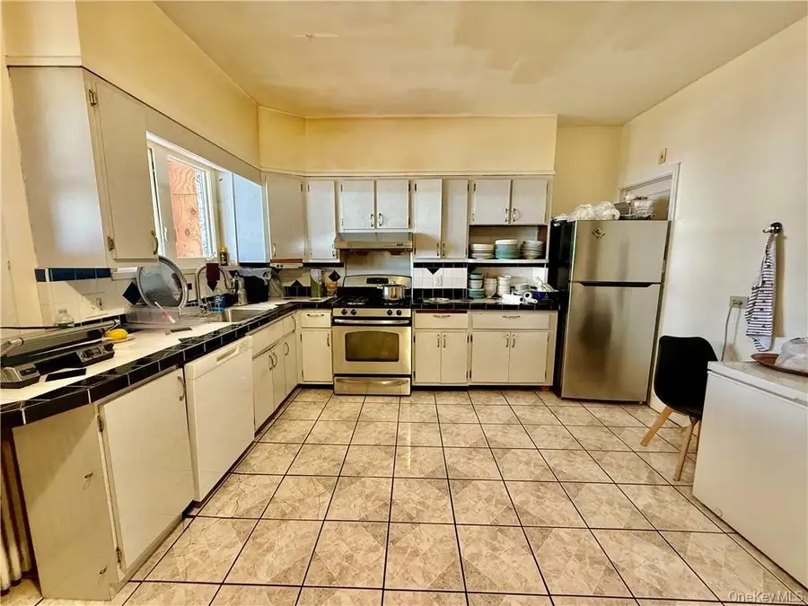 2277 E 28th Street, Brooklyn, NY 11229 - #3
