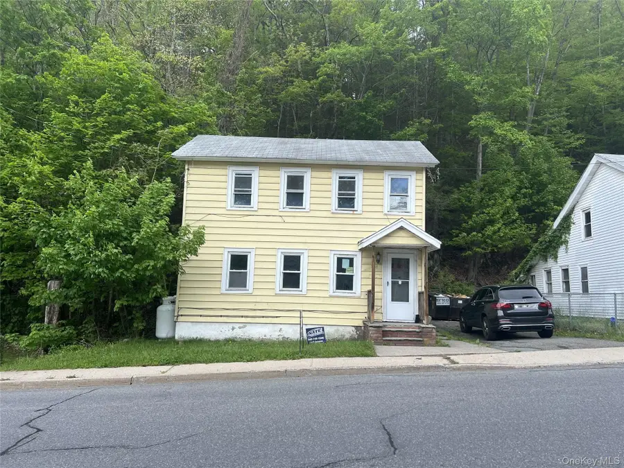 208 Center Street, Ellenville, NY 12428 - #2