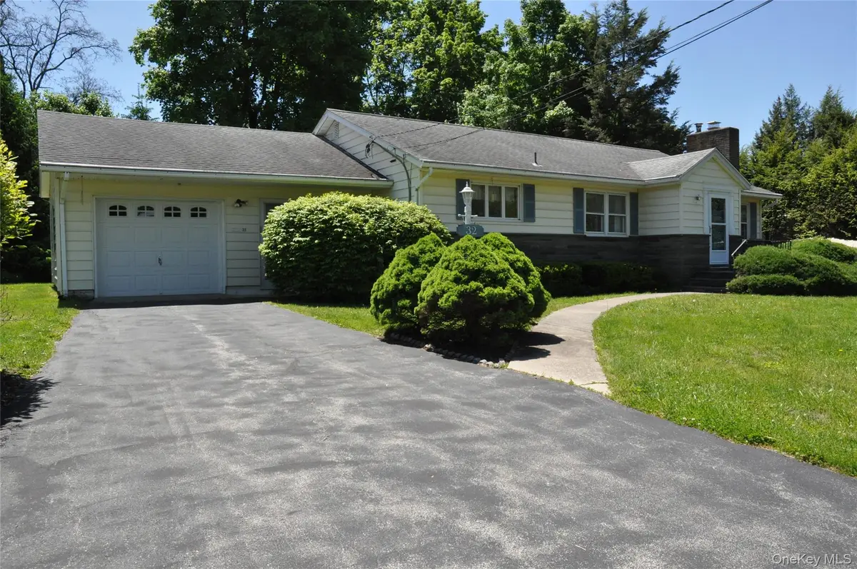 32 Fuller Lane, Hyde Park, NY 12538 - #1