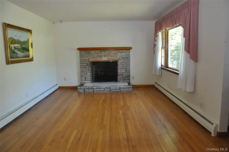 32 Fuller Lane, Hyde Park, NY 12538 - #2