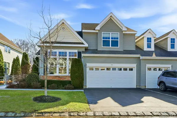 83 Pacific Dunes Court #83, Medford, NY 11763