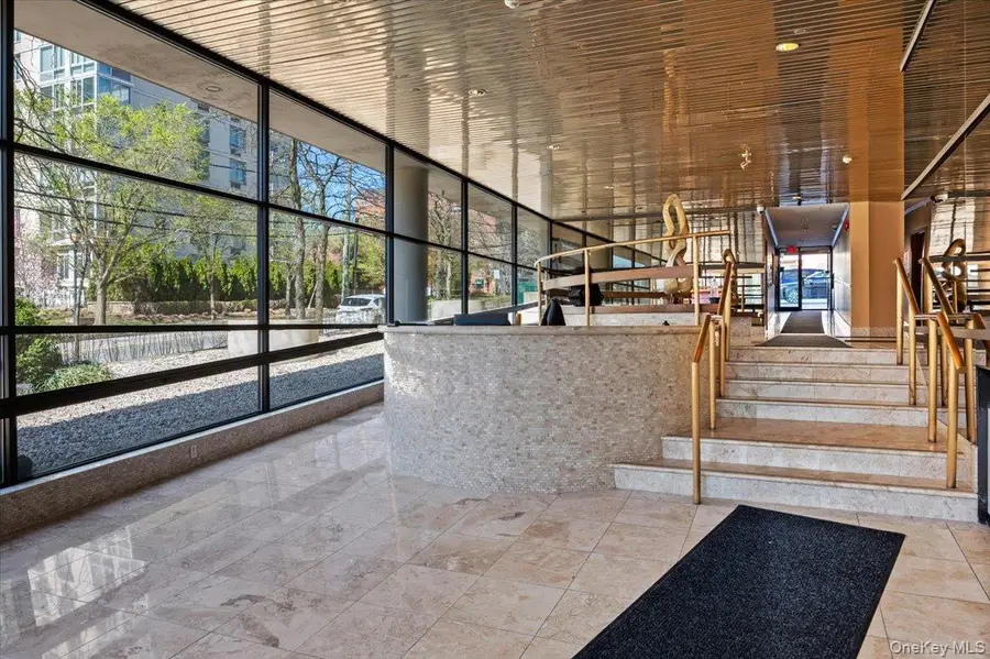 10 Cottage Place #12F, White Plains, NY 10601 - #3