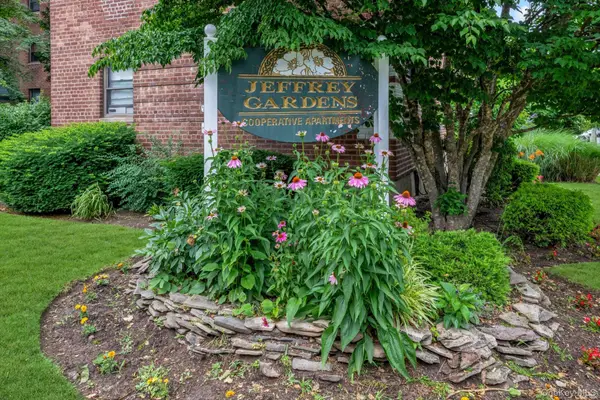 46-40 216th Street #3A, Bayside, NY 11361