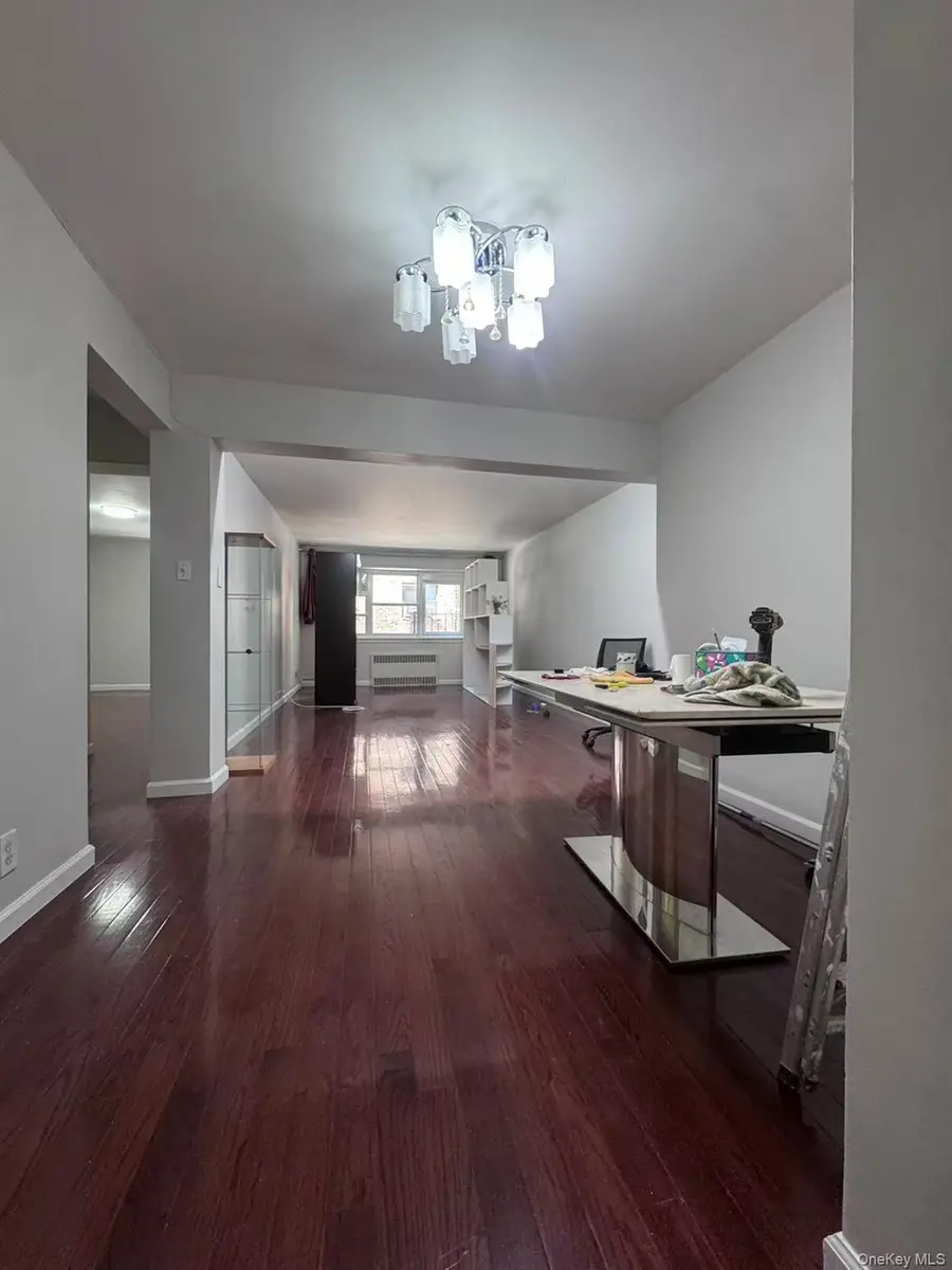 4459 Kissena Boulevard #2J, Flushing, NY 11355 - #3