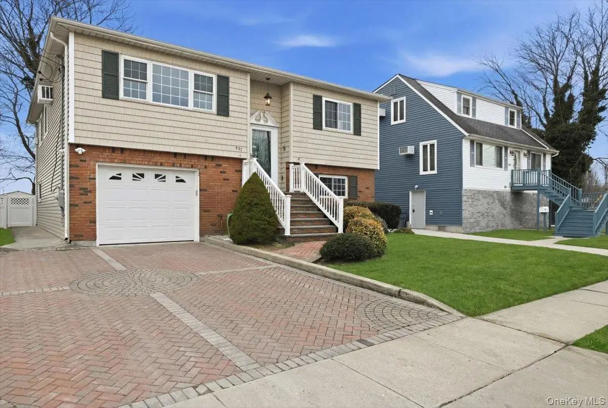 557 Southside Avenue, Freeport, NY 11520 - #1