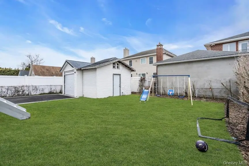 41 Jerome Avenue, Mineola, NY 11501 - #3