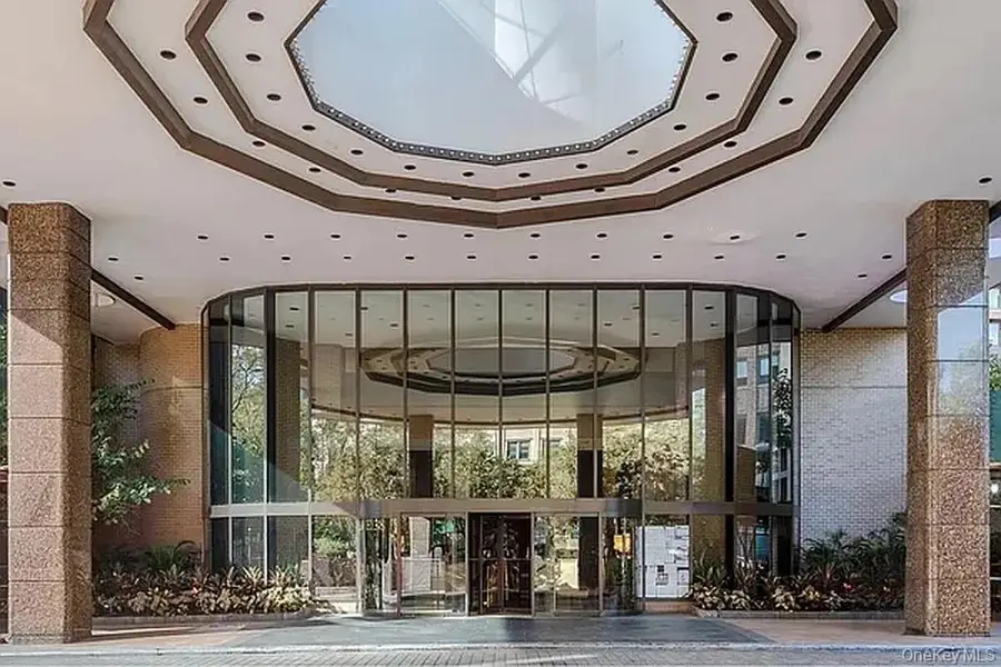 330 E 38th Street #10C, Manhattan, NY 10016 - #2