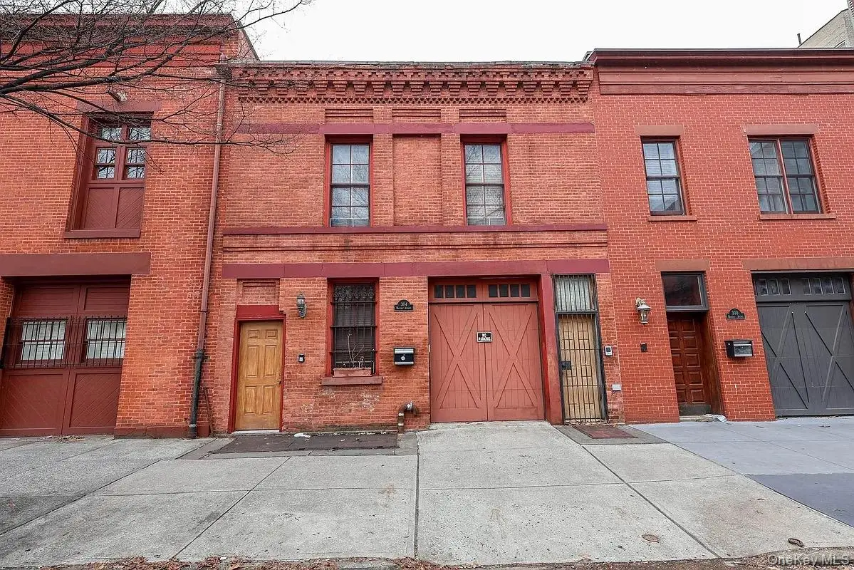 304 Waverly Avenue, Brooklyn, NY 11205 - #1