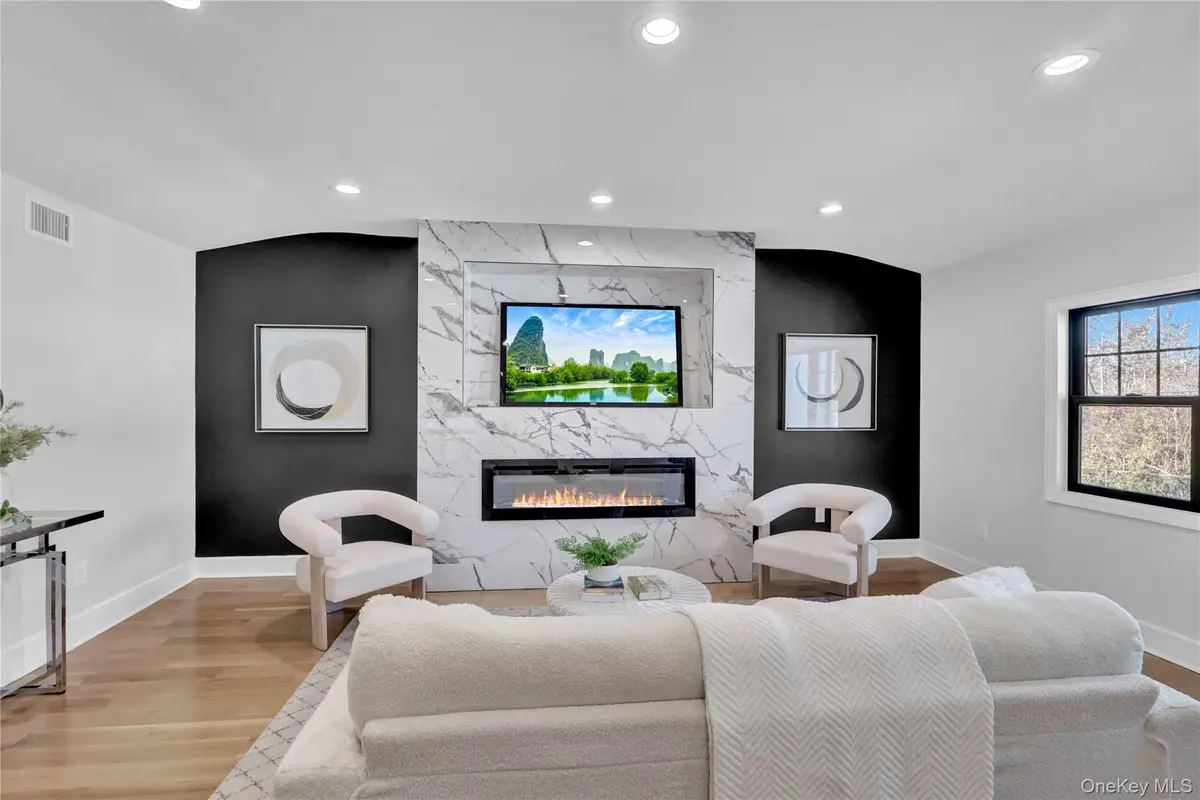 105 Radcliff Avenue, Port Washington, NY 11050 - #1