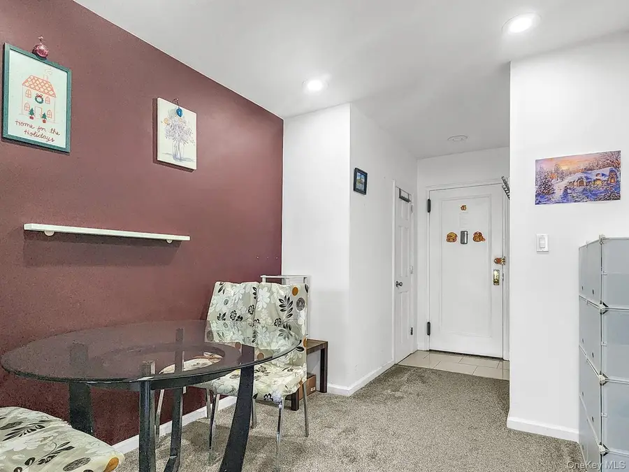 25-18 Union Street #2D, Flushing, NY 11354 - #3