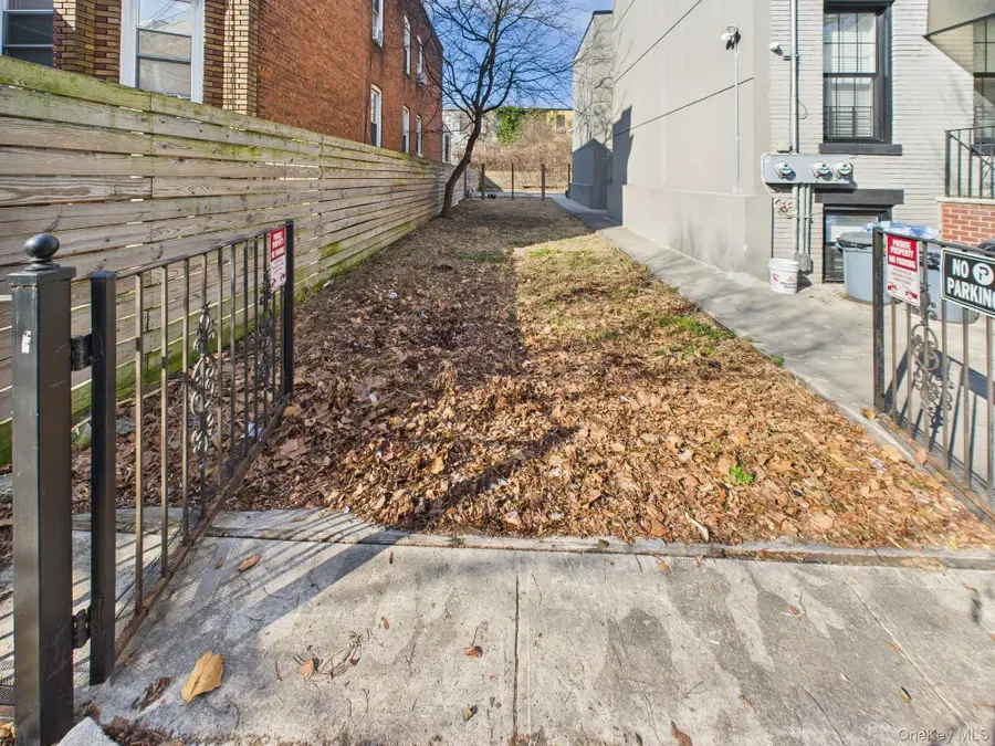 682 Hendrix Street, Brooklyn, NY 11207 - #2