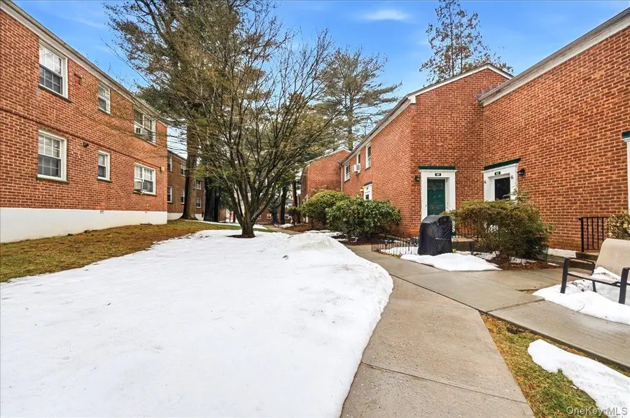 4 Fieldstone Drive #60, Hartsdale, NY 10530 - #2