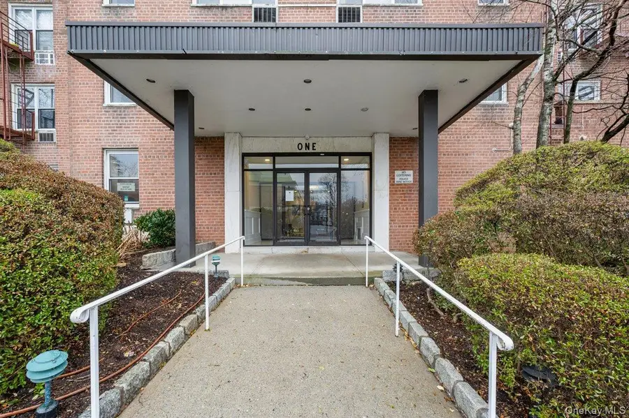 1 Oakridge Place #1G, Eastchester, NY 10709 - #2