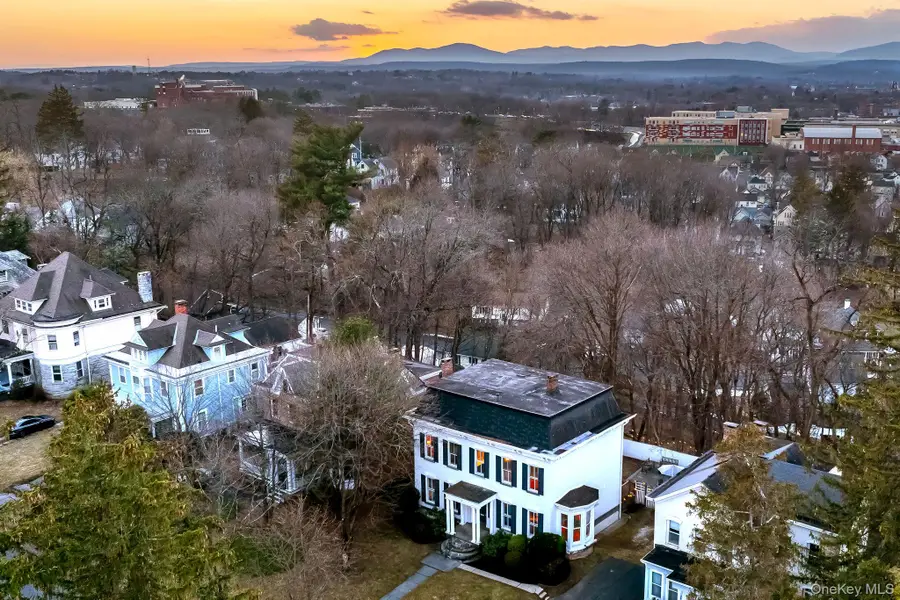 45 W Chestnut Street, Kingston, NY 12401 - #2