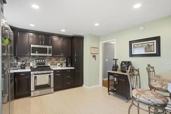 209 Summit Drive, New Windsor, NY 12553 - #3