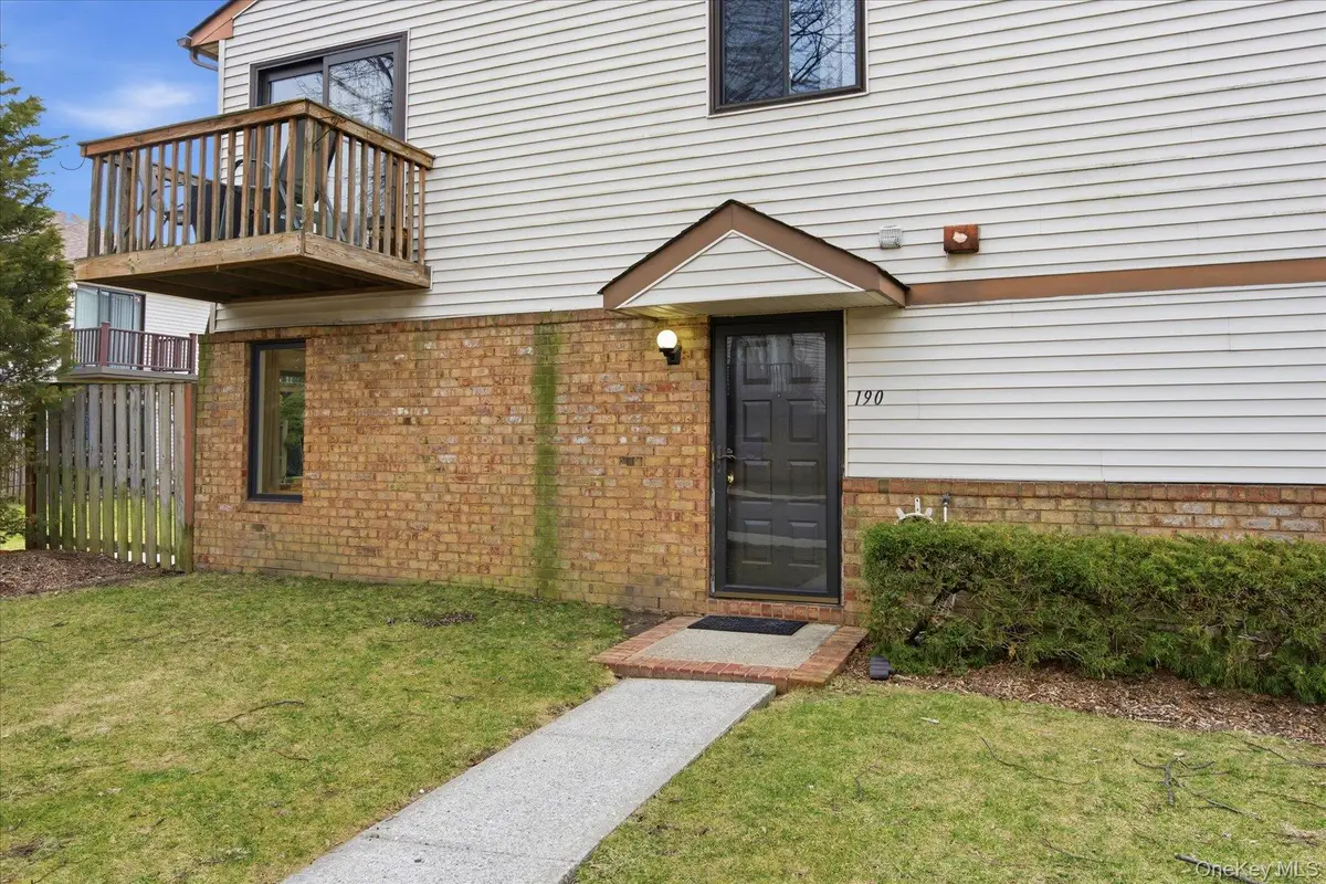 190 Poplar Court, Wantagh, NY 11793 - #1