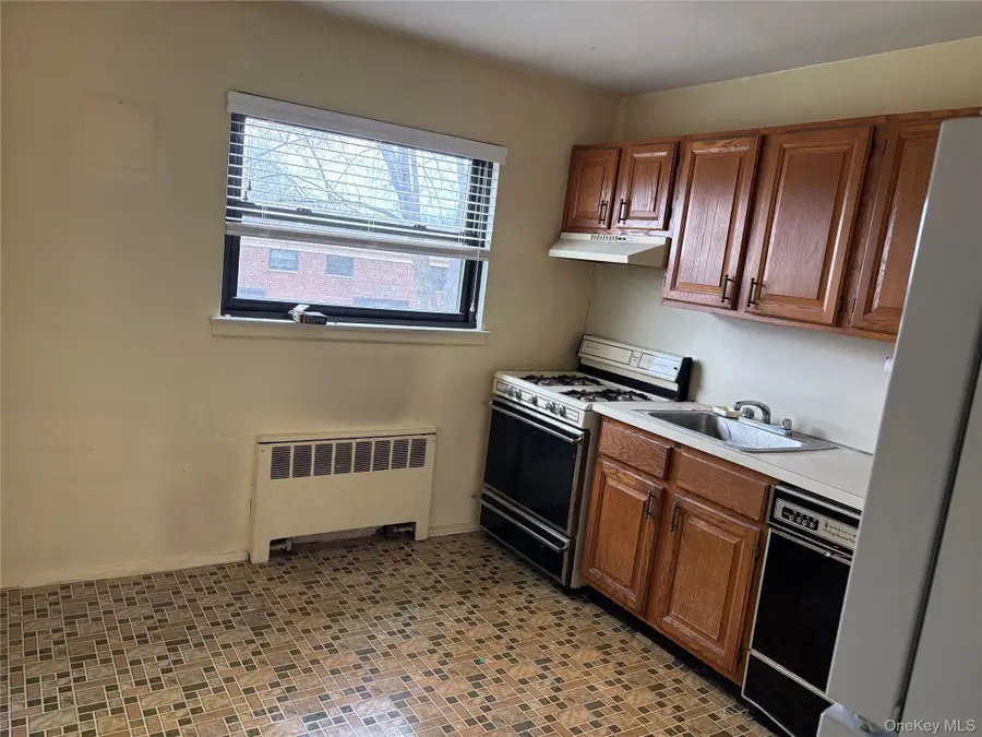 74-81 220th Street #2, Bayside, NY 11364 - #3