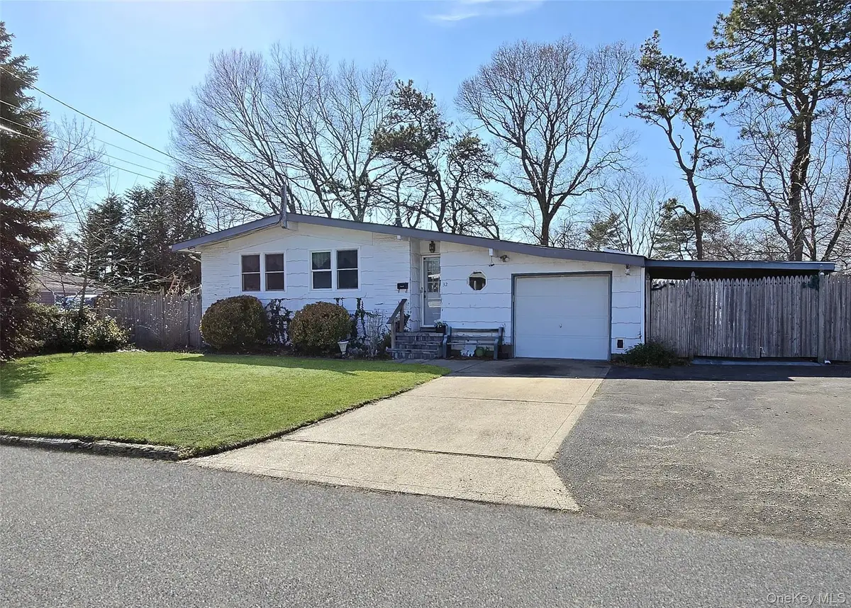 32 Dennis Drive, Lake Ronkonkoma, NY 11779 - #1