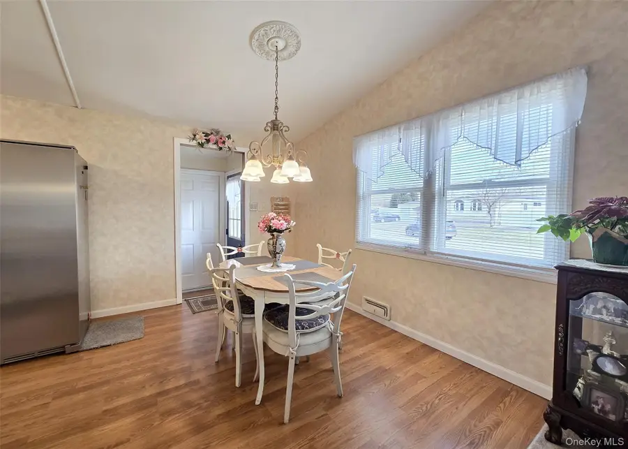 32 Dennis Drive, Lake Ronkonkoma, NY 11779 - #2