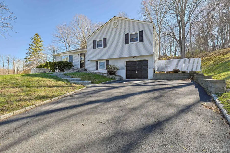 210 Varian Road, Cortlandt Manor, NY 10567 - #3