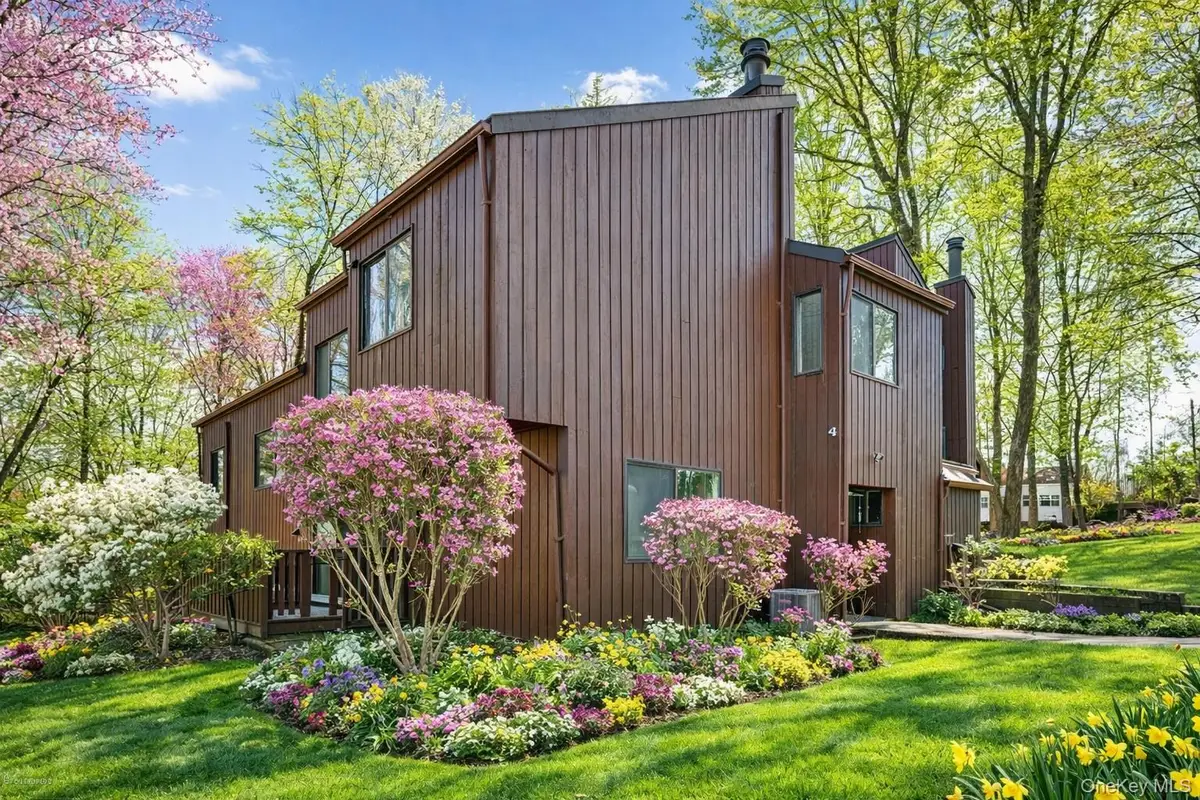 4 Aspen Court, Highland Mills, NY 10930 - #1