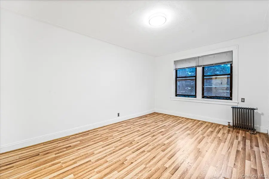 61-40 Saunders #A11, Rego Park, NY 11374 - #2