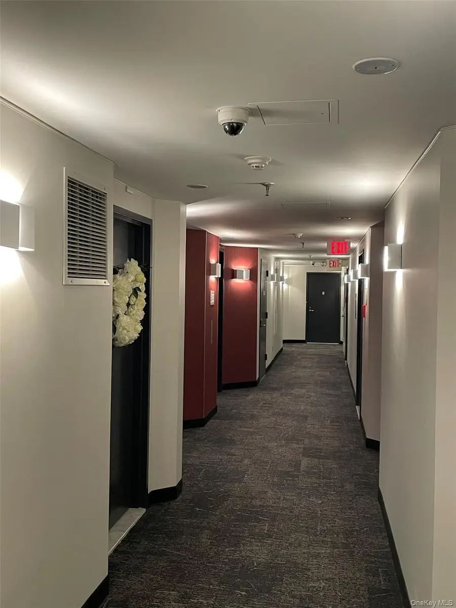 10 Stewart Pl #2GE, White Plains, NY 10603 - #3