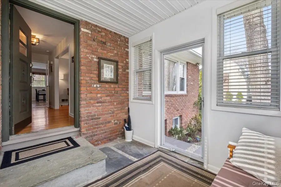 12 Collyer Place, White Plains, NY 10605 - #2