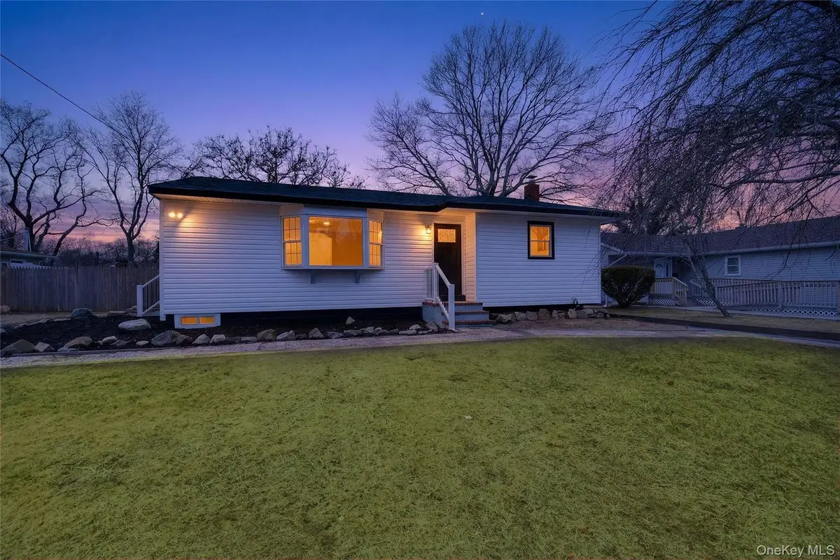 34 Propose Road, Shirley, NY 11967 - #1