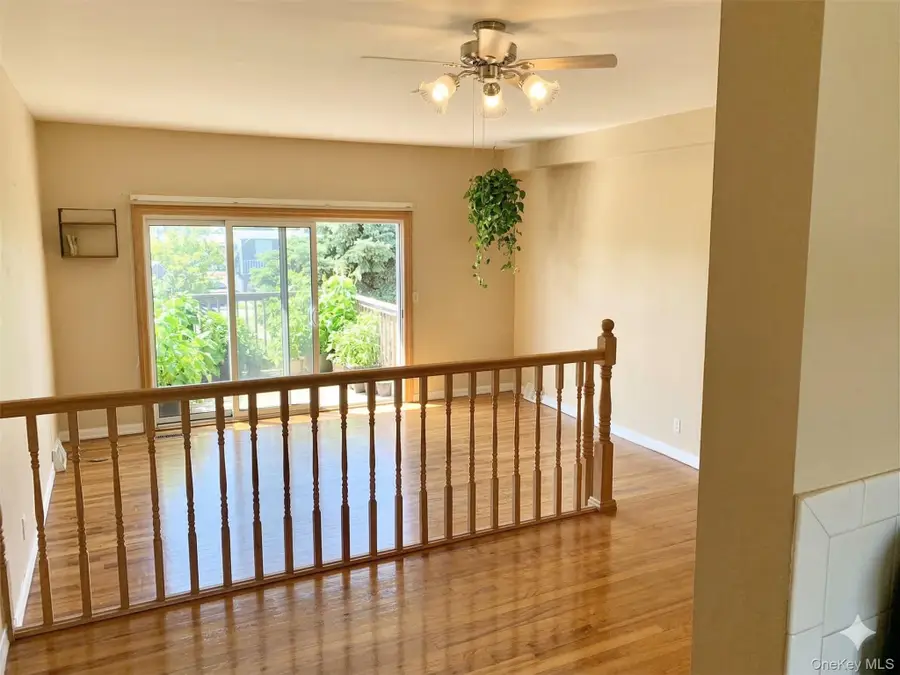 4216 E Tremont Avenue, Bronx, NY 10465 - #3