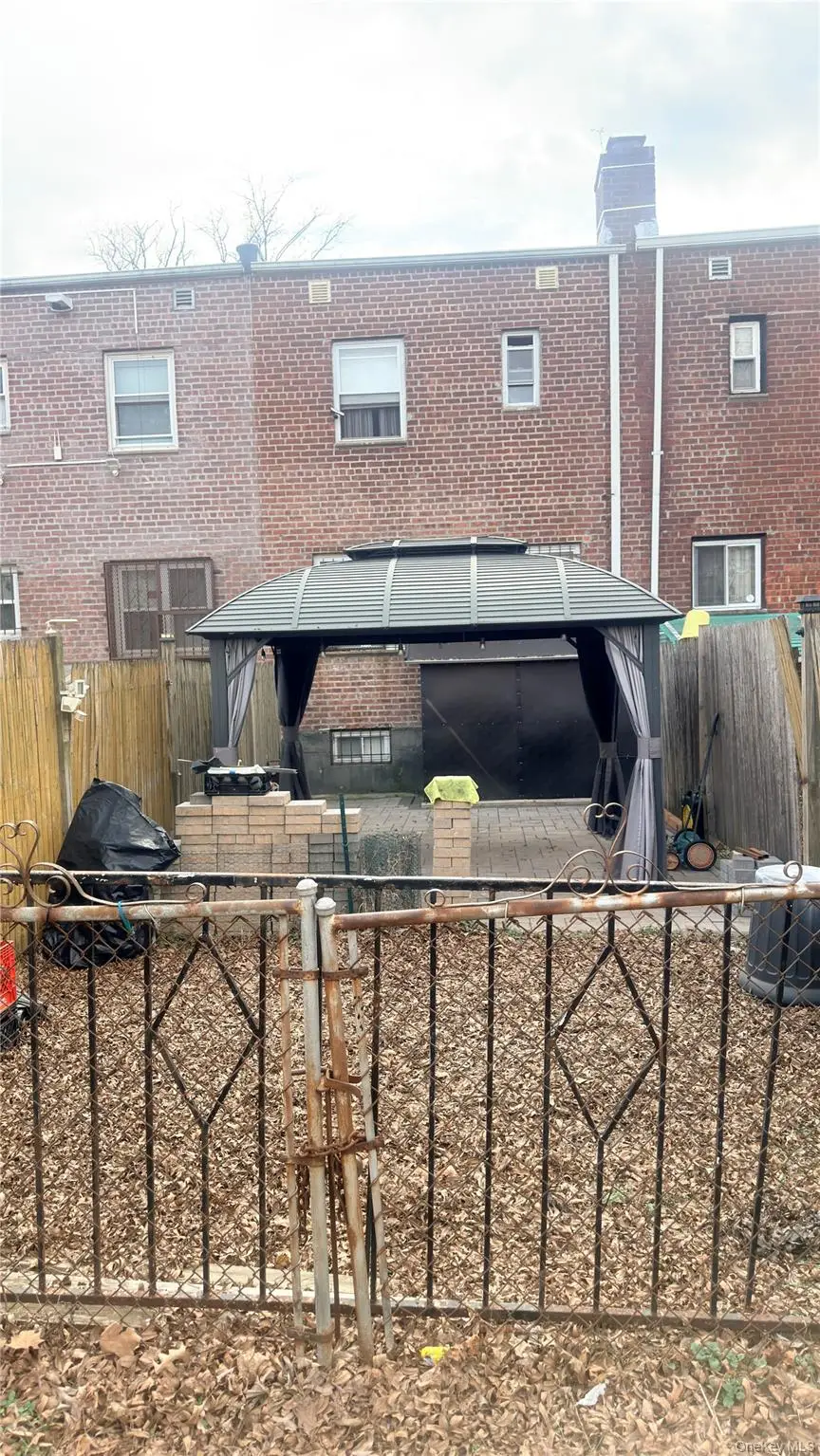 1243 E 223rd Street, Bronx, NY 10466 - #2