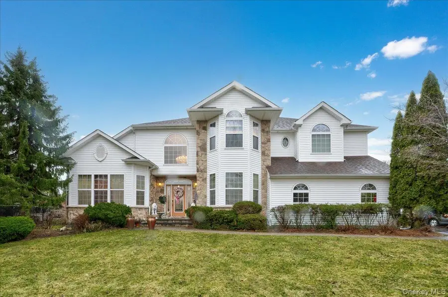 11 Island Trail, Mount Sinai, NY 11766 - #2