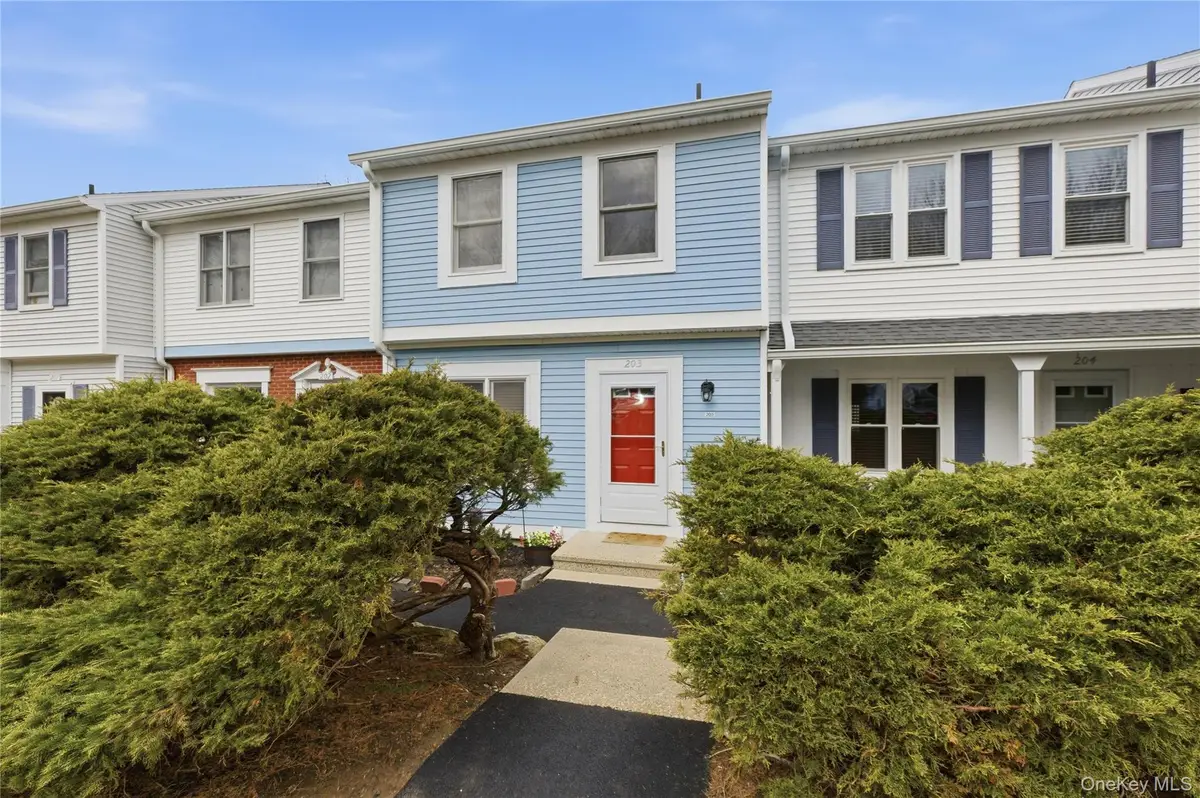 203 Williamsburg Drive, Mahopac, NY 10541 - #1