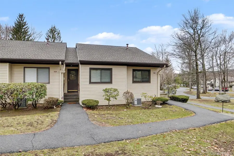 129 Columbia Court #D, Yorktown Heights, NY 10598 - #3