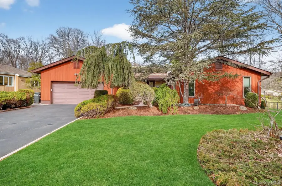 8 Augusta Court, New City, NY 10956 - #2