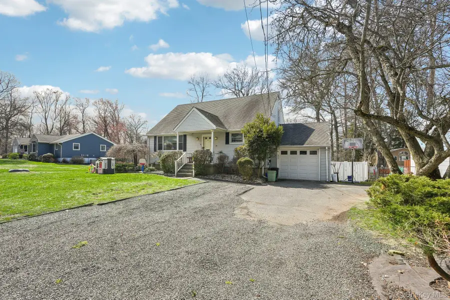 55 Sherwood Drive, Nanuet, NY 10954 - #2