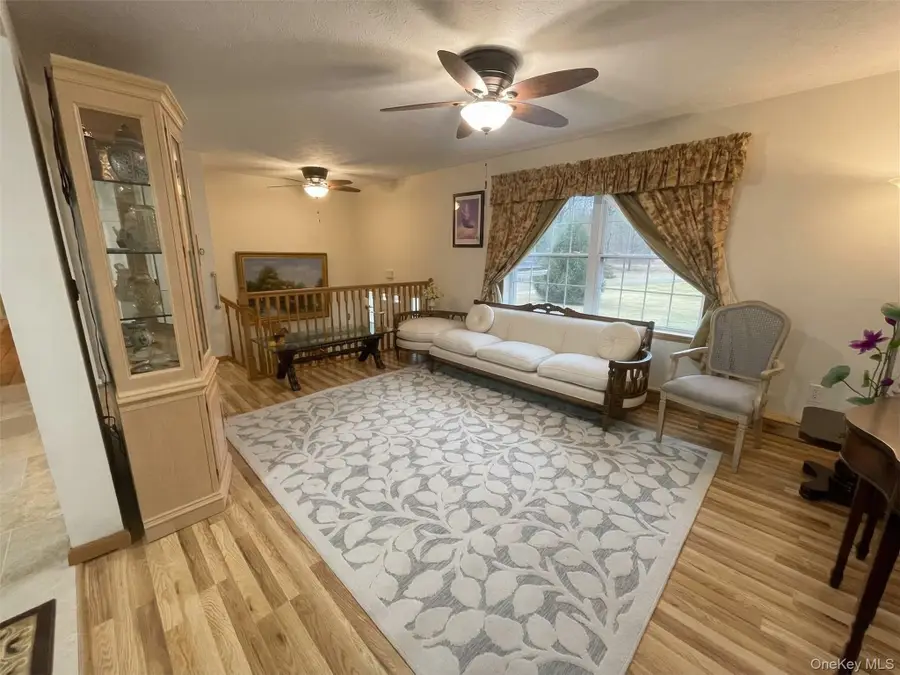 1038 Us Route 209, Cuddebackville, NY 12729 - #3