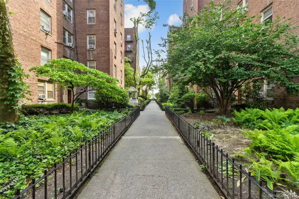 4842 44th Street #5H, Woodside, NY 11377