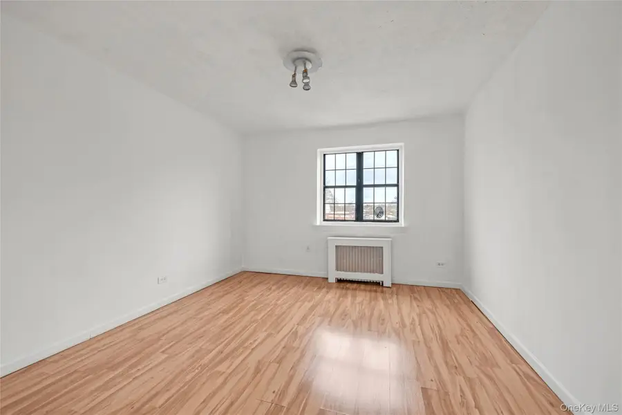 144-22 78th Avenue #3K, Flushing, NY 11367 - #3