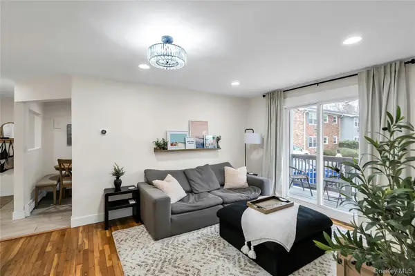 43 Fair Harbor Drive Drive #43 Building 3, Patchogue, NY 11772