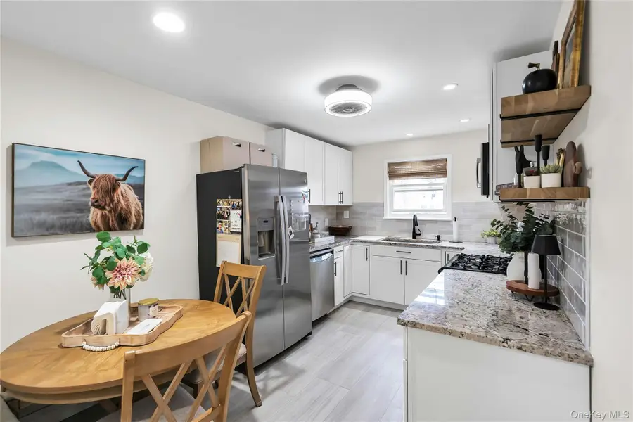 43 Fair Harbor Drive #43 Building 3, Patchogue, NY 11772 - #3