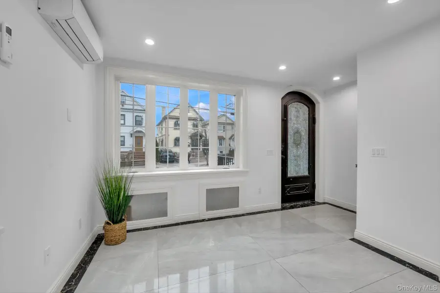 717 College Place, College Point, NY 11356 - #3