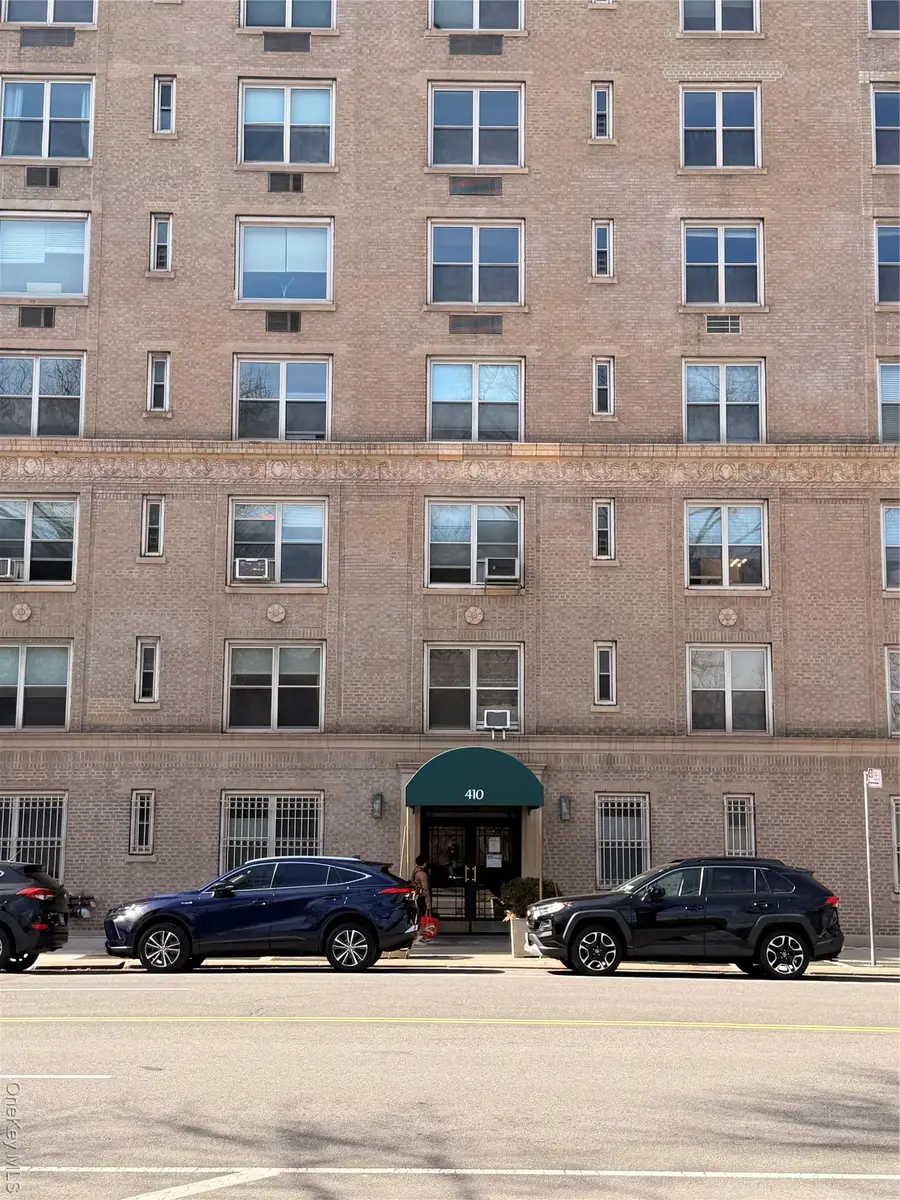 410 Central Park W #1F, New York, NY 10025 - #2