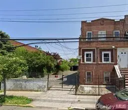 717 E 226 Street, Bronx, NY 10466