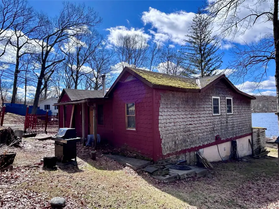 759 E Hillside Road, Wappingers Falls, NY 12590 - #2