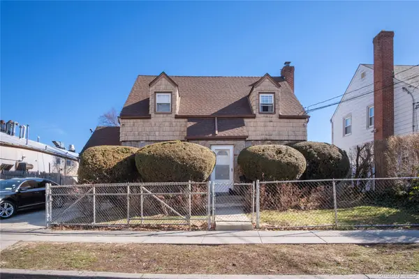 16 Hendrickson Avenue, Hempstead, NY 11550