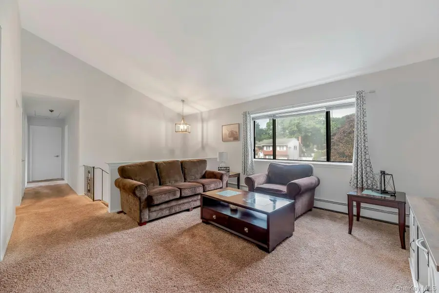 39 Woodbrook Drive, Ridge, NY 11961 - #2