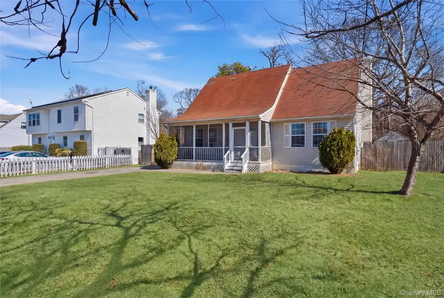 55 Carver Boulevard, Bellport, NY 11713 - #3